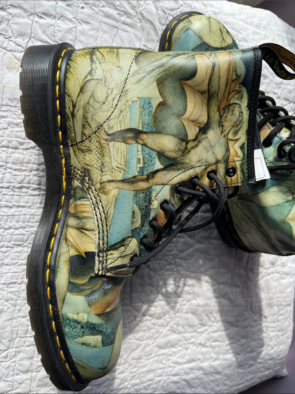 Dr. Martens Men's 1460 Pascal Lace-Up Boots - Picture 5 of 16